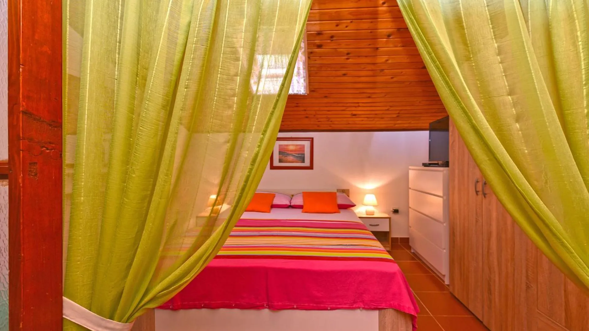 Apartments Vilma 2392 Peruški